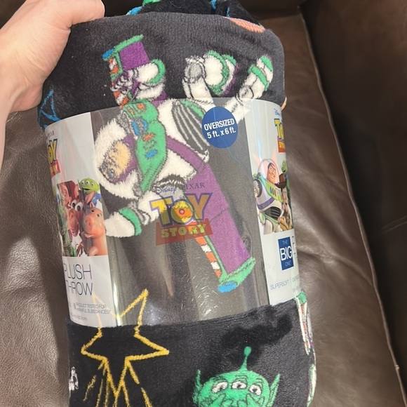 Disney Pixar Toy Story Buzz Alien The Big One Plush Throw Blanket - Picture 4 of 5